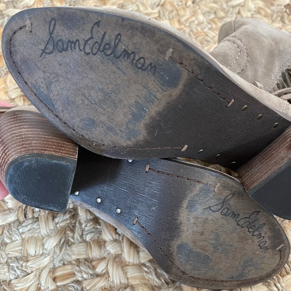Sam Edelman fringe booties - size 7 - Picture 3 of 3